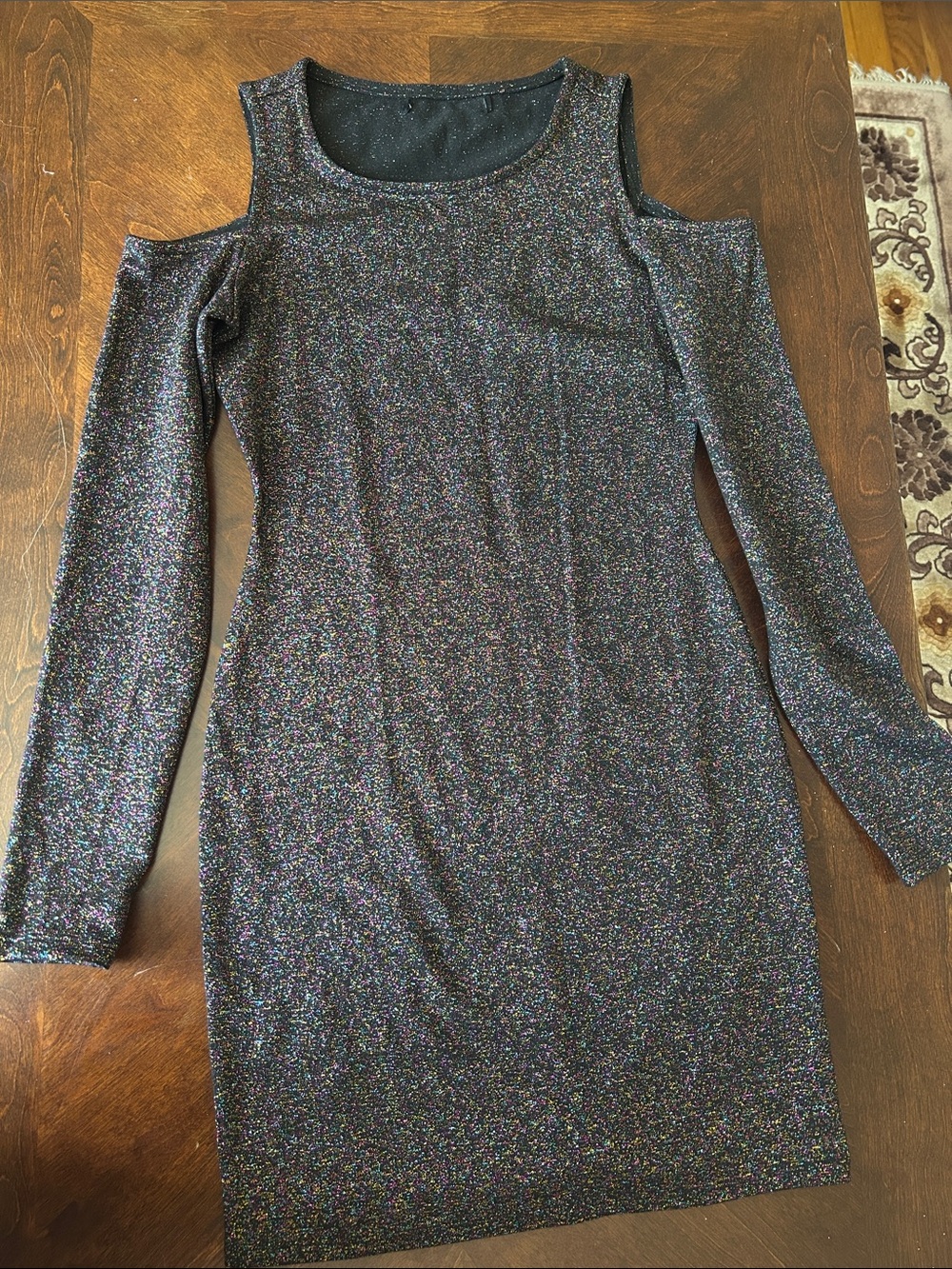 Sparkle Cold-Shoulder Bodycon Dress in Black